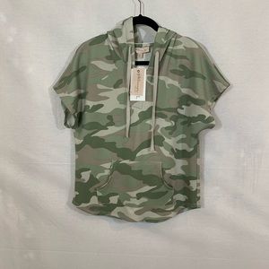 Philosophy Camo Green Hooded Shirt Size Large NWT